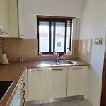 1 Bedroomed - Ocean View - Oura - アパート *