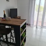 1 Bedroomed - Ocean View - Oura - アルブフェイラ