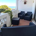 아파트 1 Bedroomed - Ocean View - Oura -