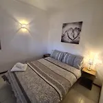 아파트 1 Bedroomed - Ocean View - Oura -