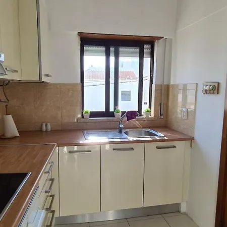 1 Bedroomed - Ocean View - Oura - 公寓 *