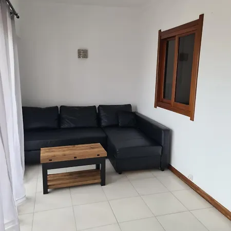 1 Bedroomed - Ocean View - Oura - 公寓